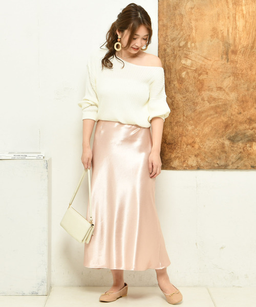 DouDou（ドゥドゥ）の「クレーターサテンマーメイドスカート（スカート・レディース・ホワイト/ピンク/ゴールド・FREE）」の21枚目の写真