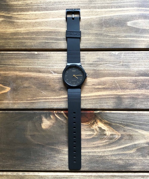 CASIO(カシオ)の「CASIO カシオ MQ-24 受験用 試験用 スタンダード クォーツ腕時計(アナログ腕時計・レディース・ホワイト×ブラック/ブラック×ゴールド/ブラック系その他3/ブラック系その他/ブラック系その他2/ブラック×ブラック/ホワイト系その他/ホワイト系その他2/ゴールド・FREE)」の5枚目の写真