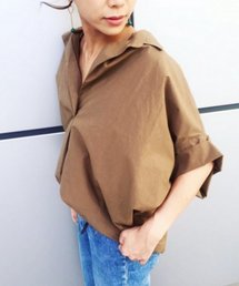 Plage�i�v���[�W���j�̌Ò��u7�����u���E�X�i�V���c/�u���E�X�j�v