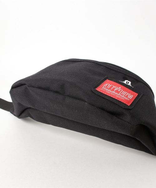 Manhattan Portage(マンハッタンポーテージ)の「Mickey Mouse Collection Brooklyn Bridge Waist Bag(ボディバッグ/ウエストポーチ・メンズ・ブラック・X-SMALL)」の3枚目の写真
