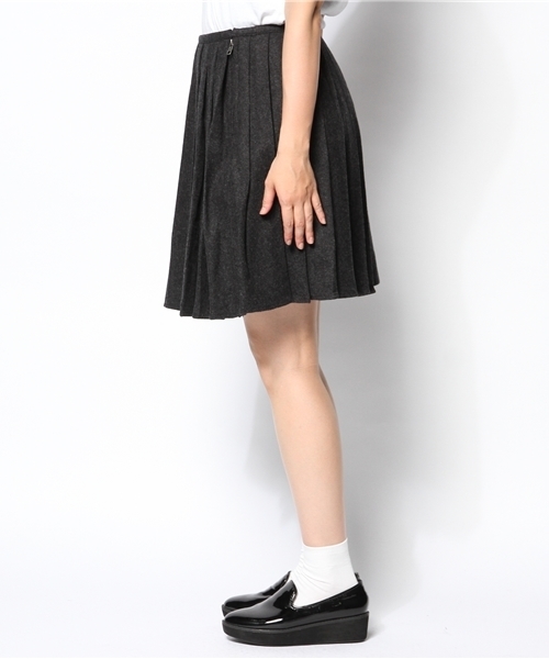 Ray BEAMS（レイビームス）の「YMC / プリーツスカート（スカート・レディース・ブラック系その他・12/10）」の2枚目の写真