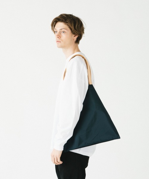 rehacer（レアセル）の「rehacer : 3layer Storage Bag  Made in Japan / ３レイヤー ストレージバッグ メイドインジャパン（トートバッグ・メンズ・ブラック/ネイビー/ホワイト/ブラウン/カーキ・FREE）」の14枚目の写真