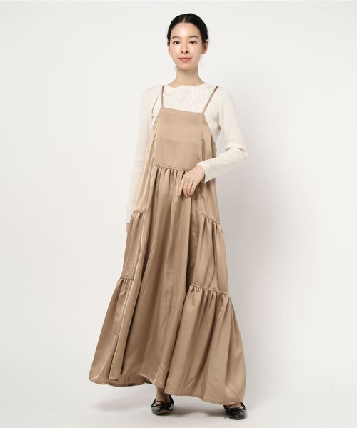 STYLEBLOCK（スタイルブロック）の「サテンギャザーフレアキャミソールワンピース（ワンピース・レディース・ブラック/ベージュ/ミント/ライトベージュ・M）」の3枚目の写真