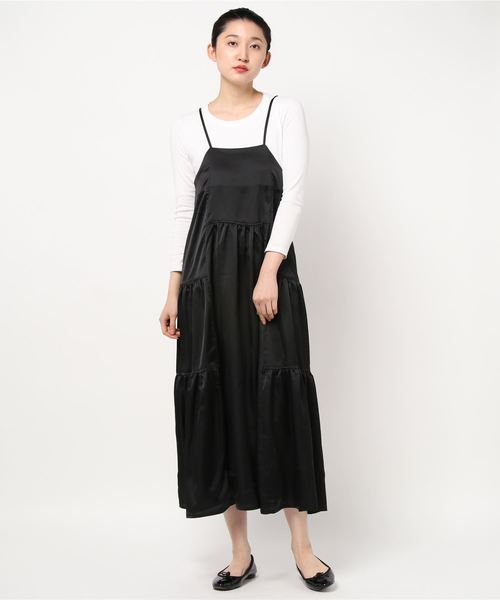 STYLEBLOCK（スタイルブロック）の「サテンギャザーフレアキャミソールワンピース（ワンピース・レディース・ブラック/ベージュ/ミント/ライトベージュ・M）」の7枚目の写真