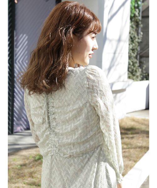 dazzlin(ダズリン)の「LITTLE LILYマキシワンピース(ワンピース・レディース・ピンク/グリーン/アイボリー・SMALL/MEDIUM)」の5枚目の写真