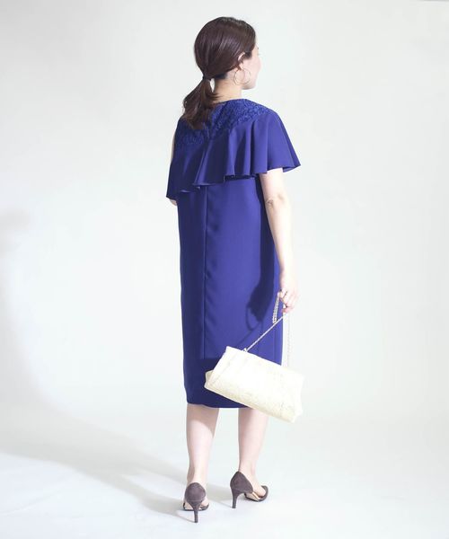 ships little black(シップスリトルブラック)の「little black:アシンメトリーレースワンピース(ワンピース・レディース・ブルー/ブラック・ONE SIZE)」の16枚目の写真