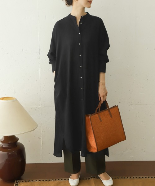 URBAN RESEARCH DOORS（アーバンリサーチドアーズ）の「楊柳ボイルシャツワンピース（ワンピース・レディース・ブラック/ピンク系その他・ONE）」の2枚目の写真