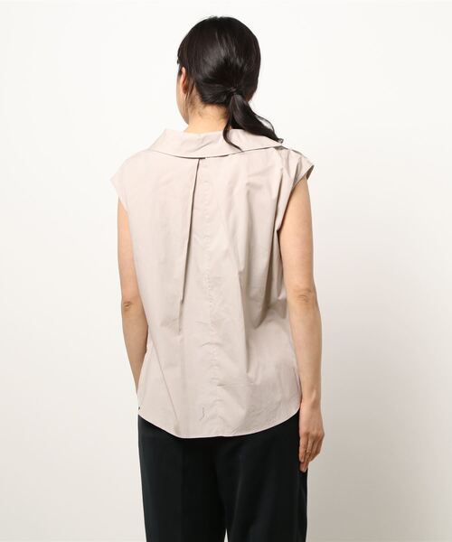 PICCIN(ピッチン)の「ロールカラーパールボタンブラウス(シャツ/ブラウス・レディース・ブラック/ベージュ/オフホワイト・M/L)」の10枚目の写真