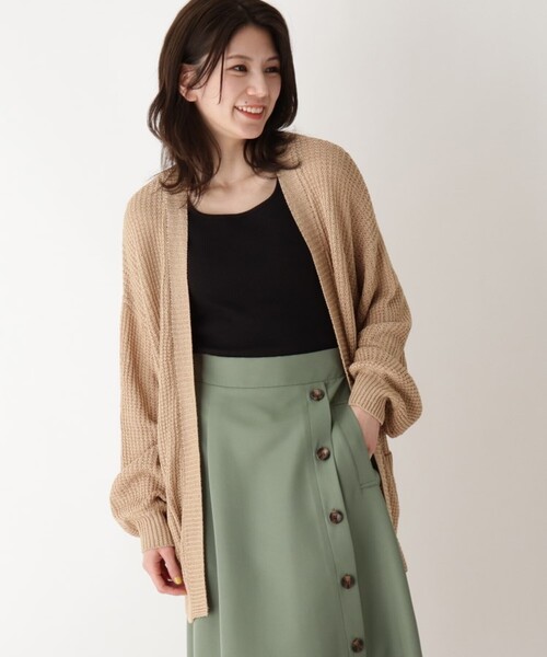 SHOO・LA・RUE（シューラルー）の「◆リネンタッチざっくり編みカーディガン（カーディガン/ボレロ・レディース・チャコールグレー/ピンク/ライトグリーン/ライトオレンジ系/ブルー/サンドベージュ/アイボリー/ナチュラル・00）」の4枚目の写真