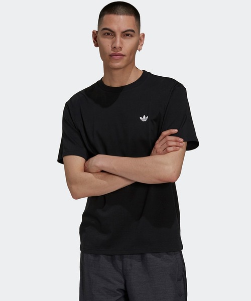 【関税・送料込み】adidas 4.0 ロゴ クルーネック 半袖 Tシャツ 4.0 ロゴ 半袖Tシャツ（ジェンダーニュートラル） / アディダス