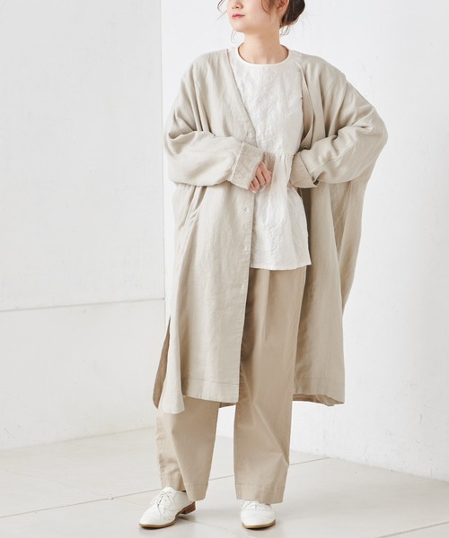PUAL CE CIN（ピュアルセシン）の「麻レーヨンツイルコート（ノーカラーコート・レディース・ベージュ/グレー/スミクロ・FREE）」の4枚目の写真