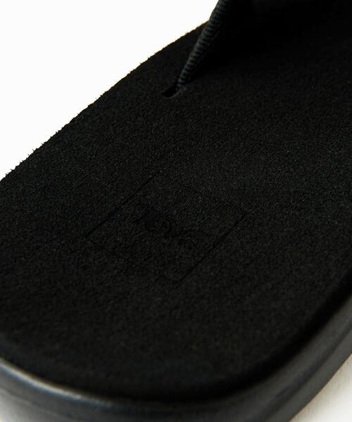 Teva(テバ)の「<TEVA(テバ)> VOYA FLIP/ボヤ フリップ(サンダル・メンズ・ブラック・8/10/9/7)」の9枚目の写真