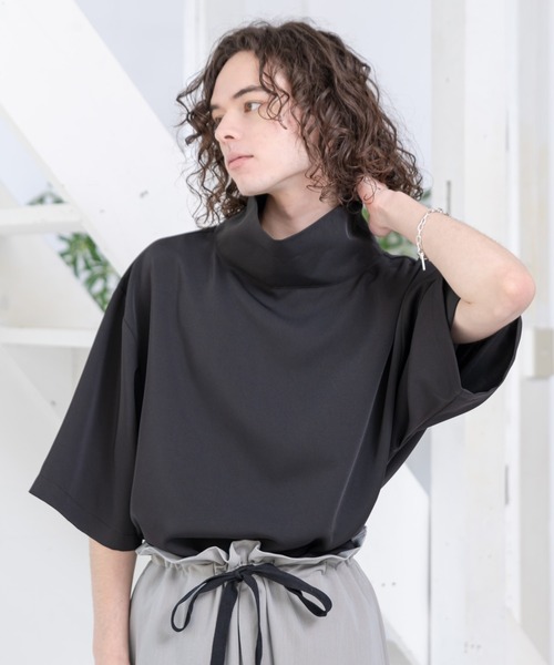 CASPER JOHN(キャスパージョン)の「High Drape Off-Turtle Big T/ハイドレープオフタートルビッグT(Tシャツ/カットソー・メンズ・ホワイト/ブラック/ネイビー/オリーブ・SMALL/MEDIUM)」の3枚目の写真