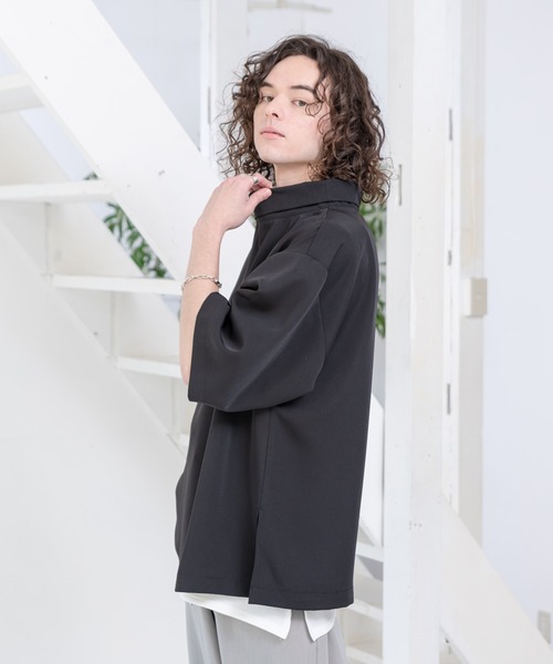 CASPER JOHN(キャスパージョン)の「High Drape Off-Turtle Big T/ハイドレープオフタートルビッグT(Tシャツ/カットソー・メンズ・ホワイト/ブラック/ネイビー/オリーブ・SMALL/MEDIUM)」の15枚目の写真