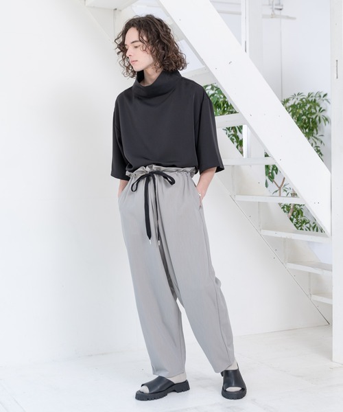 CASPER JOHN(キャスパージョン)の「High Drape Off-Turtle Big T/ハイドレープオフタートルビッグT(Tシャツ/カットソー・メンズ・ホワイト/ブラック/ネイビー/オリーブ・SMALL/MEDIUM)」の10枚目の写真