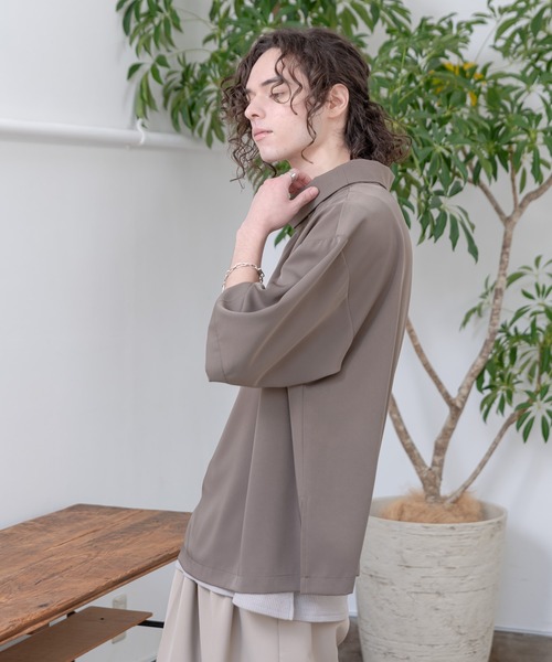 CASPER JOHN(キャスパージョン)の「High Drape Off-Turtle Big T/ハイドレープオフタートルビッグT(Tシャツ/カットソー・メンズ・ホワイト/ブラック/ネイビー/オリーブ・SMALL/MEDIUM)」の11枚目の写真