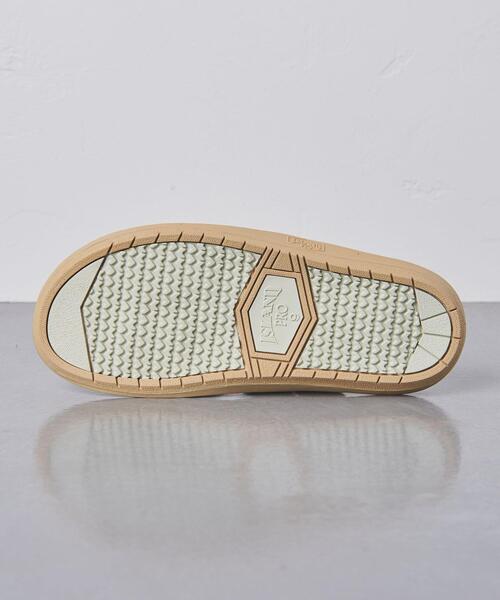 ISLAND SLIPPER（アイランドスリッパ）の「＜ISLAND SLIPPER（アイランドスリッパ）＞【別注】スライド サンダル†（サンダル・メンズ・ホワイト/ブラック・8/10/9/7）」の3枚目の写真