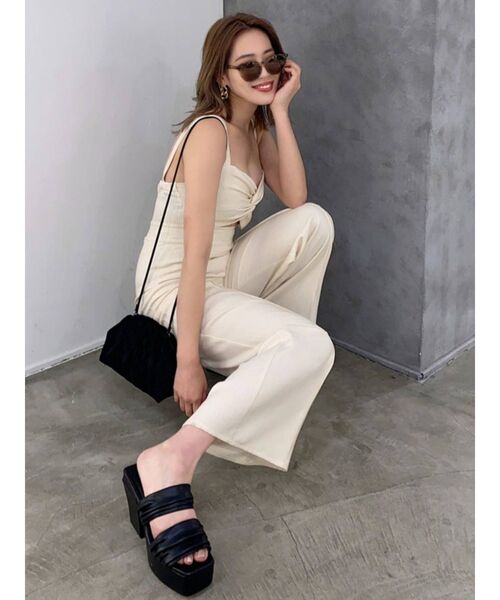 EMODA（エモダ）の「アシンメトリーツイストオールインワン（つなぎ/オールインワン・レディース・ブラック/グレー/アイボリー・FREE）」の19枚目の写真