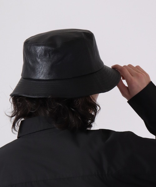Sense of Grace(センスオブグレース)の「SYNTHETIC LEATHER BUCKET HAT(ハット・メンズ・ブラック/ダークブラウン/ブラウン/アイボリー/ダークブラウン系/ブラック系/アイボリー系/ベージュ・FREE/XL)」の20枚目の写真