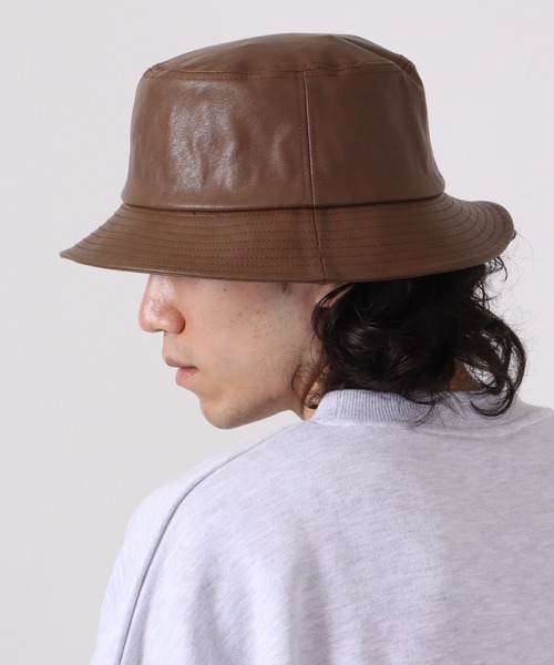 Sense of Grace(センスオブグレース)の「SYNTHETIC LEATHER BUCKET HAT(ハット・メンズ・ブラック/ダークブラウン/ブラウン/アイボリー/ダークブラウン系/ブラック系/アイボリー系/ベージュ・FREE/XL)」の22枚目の写真