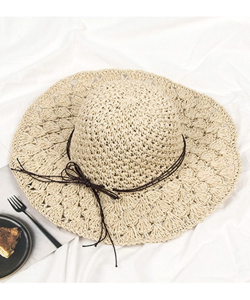 LIPSERVICE(リップサービス)の「ペーパーリボンハット【ZOZOTOWN限定】(ハット・レディース・ホワイト/ベージュ・FREE)」の1枚目の写真