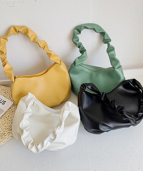 yuue' ( wear )（ユーイ）の「ギャザーショルダーバッグ（ショルダーバッグ・レディース・ブラック/ホワイト/イエロー/グリーン・FREE）」の9枚目の写真