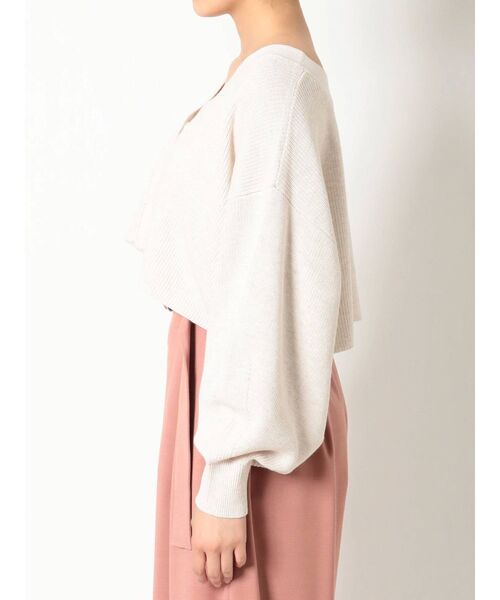 MERCURYDUO(マーキュリーデュオ)の「片畔2WAYクロップドニットカーディガン(カーディガン/ボレロ・レディース・ブラウン/アイボリー・FREE)」の12枚目の写真