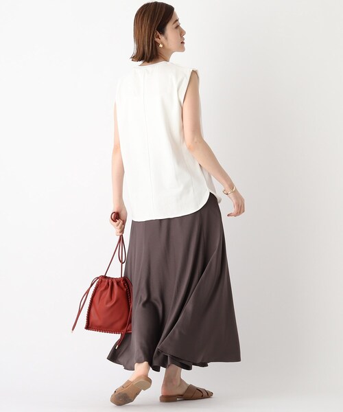 OPAQUE.CLIP(オペークドットクリップ)の「◆スペシャルコットン タックフレンチスリーブカットソー【WEB限定サイズ】(Tシャツ/カットソー・レディース・ライトブルー/サンドベージュ/ピンク系/ホワイト系/ブラック・40/34/38/42/36)」の17枚目の写真