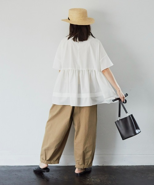 Libra Cue（リブラ キュー）の「リラックスシルエットボリュームブラウス（シャツ/ブラウス・レディース・ブルー/ブラック/ホワイト・FREE）」の8枚目の写真