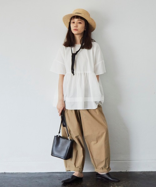 Libra Cue（リブラ キュー）の「リラックスシルエットボリュームブラウス（シャツ/ブラウス・レディース・ブルー/ブラック/ホワイト・FREE）」の5枚目の写真