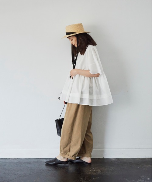 Libra Cue（リブラ キュー）の「リラックスシルエットボリュームブラウス（シャツ/ブラウス・レディース・ブルー/ブラック/ホワイト・FREE）」の6枚目の写真