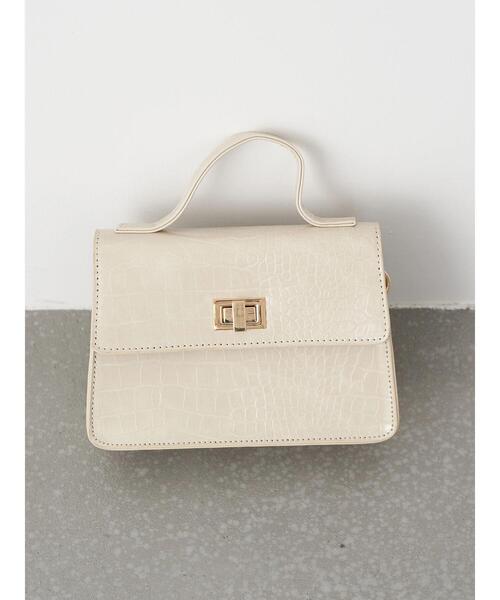 earth music&ecology(アースミュージックアンドエコロジー)の「フラップミニショルダーバッグ *(ショルダーバッグ・レディース・ボルドー/アイボリー/グリーン/ブラック・FREE)」の22枚目の写真