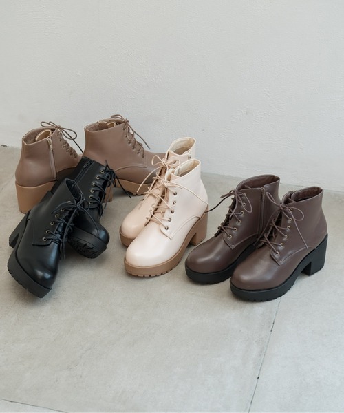 OLIVE des OLIVE（オリーブデオリーブ）の「タンク底レースアップショートブーツ（ブーツ・レディース・ブラック/オフホワイト/ベージュ/ダークブラウン・SMALL/LARGE/MEDIUM/X-LARGE）」の5枚目の写真