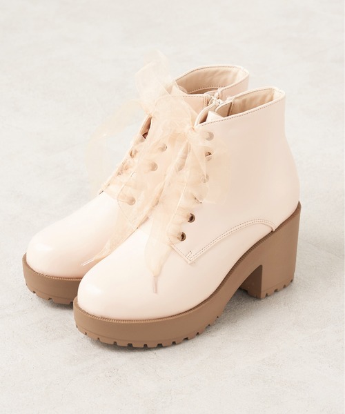 OLIVE des OLIVE（オリーブデオリーブ）の「タンク底レースアップショートブーツ（ブーツ・レディース・ブラック/オフホワイト/ベージュ/ダークブラウン・SMALL/LARGE/MEDIUM/X-LARGE）」の7枚目の写真