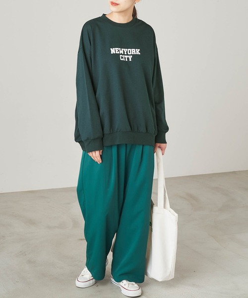 &yam(アンドヤム)の「カレッジロゴスウェット【親子お揃い/リンクコーデ】(スウェット・レディース・ベージュ/グリーン/ブラック・FREE)」の15枚目の写真