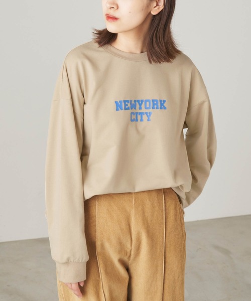 &yam(アンドヤム)の「カレッジロゴスウェット【親子お揃い/リンクコーデ】(スウェット・レディース・ベージュ/グリーン/ブラック・FREE)」の7枚目の写真