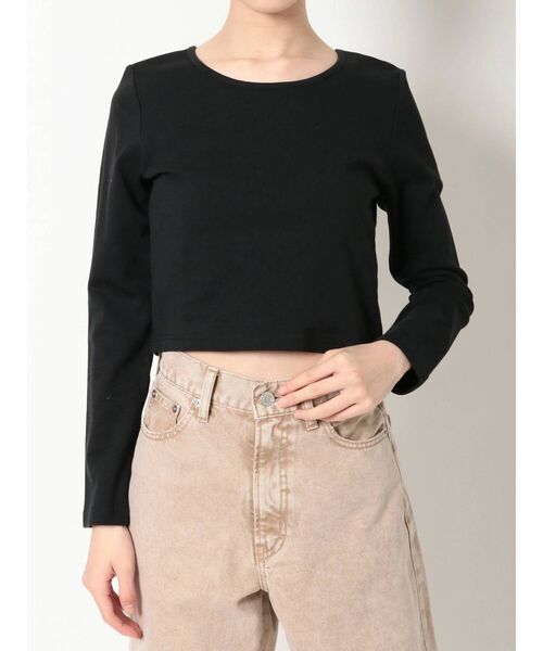 EVRIS（エヴリス）の「BASICクロップドロングスリーブTEE（Tシャツ/カットソー・レディース・ホワイト/グリーン/ブラック/オレンジ・FREE）」の3枚目の写真