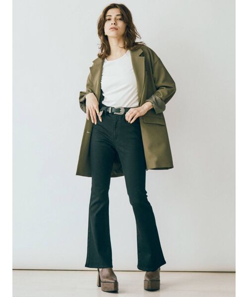 EVRIS（エヴリス）の「BASICクロップドロングスリーブTEE（Tシャツ/カットソー・レディース・ホワイト/グリーン/ブラック/オレンジ・FREE）」の7枚目の写真