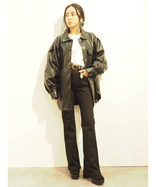 EVRIS（エヴリス）の「BASICクロップドロングスリーブTEE（Tシャツ/カットソー・レディース・ホワイト/グリーン/ブラック/オレンジ・FREE）」の10枚目の写真