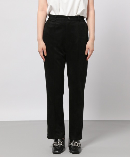 PAGEBOY(ページボーイ)の「クリアスエードフレアパンツ(その他パンツ・レディース・ブラック/ブルー系その他/グレイッシュベージュ・SMALL/MEDIUM)」の9枚目の写真