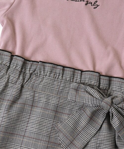 algy(アルジー)の「チェックドッキングワンピ(ワンピース・キッズ・ピンク/オフホワイト/ブラック・SMALL/MEDIUM/X-SMALL/XX-SMALL)」の17枚目の写真