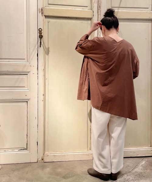 BEARDSLEY（ビアズリー）の「ハンドスモック刺繍ブラウス（シャツ/ブラウス・レディース・ブラウン/ブラック・FREE）」の15枚目の写真