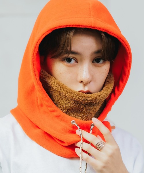 AlexanderLeeChang(アレキサンダーリーチャン)の「AlexanderLeeChang/アレキサンダーリーチャン YOSHI47 HOOD WARMER ネックウォーマー(ネックウォーマー/スヌード・メンズ・ブラック/オレンジ/チャコール・ONE SIZE)」の3枚目の写真
