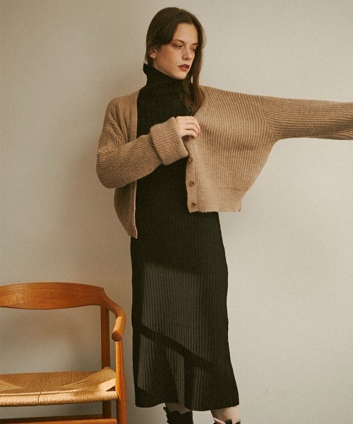 mangata(モンガータ)の「High neck ribknit onepiece(ワンピース・レディース・ホワイト/ブラック/ピンク・FREE)」の7枚目の写真