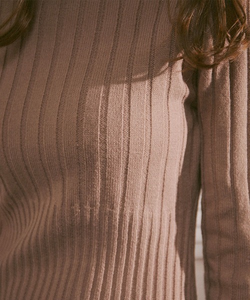 mangata(モンガータ)の「High neck ribknit onepiece(ワンピース・レディース・ホワイト/ブラック/ピンク・FREE)」の10枚目の写真
