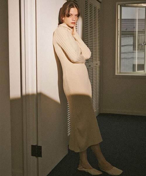 mangata(モンガータ)の「High neck ribknit onepiece(ワンピース・レディース・ホワイト/ブラック/ピンク・FREE)」の14枚目の写真