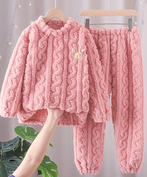 キッズ もこもこボアツイストデザインルームウェアパジャマ 上下2点