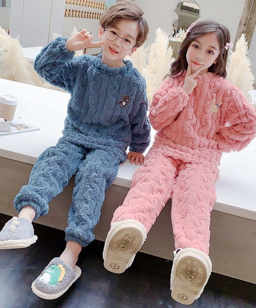 DAY CLOSET（デイ クローゼット）の「キッズ もこもこボアツイストデザインルームウェアパジャマ 上下2点セットアップ 冬（ルームウェア/パジャマ・キッズ・パープル/ピンク/ブルー/アイボリー/ネイビー/グリーン・110cm/120cm/130cm/140cm/150cm/160cm）」の22枚目の写真
