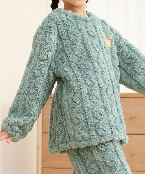 キッズ もこもこボアツイストデザインルームウェアパジャマ 上下2点