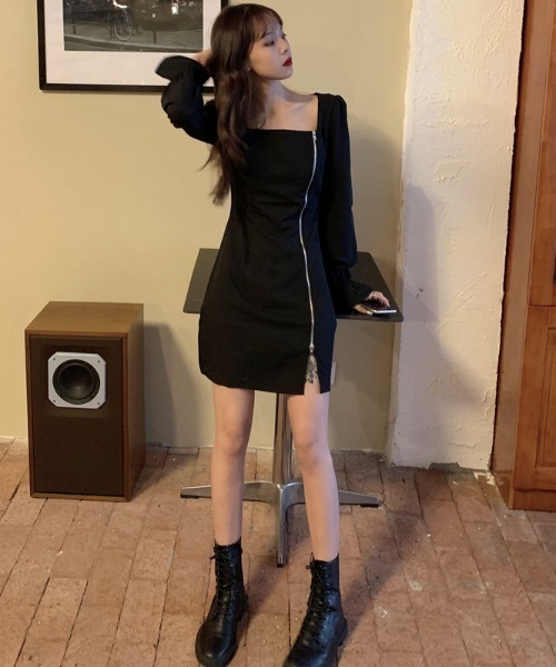 KOR(ケーオーアール)の「スクエアネック パフスリーブ ワンピース(ワンピース・レディース・ブラック・M/L/XL/XXL)」の14枚目の写真